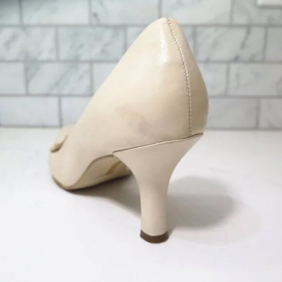 Amazing Vintage Nude Heels - Picture 12 of 15